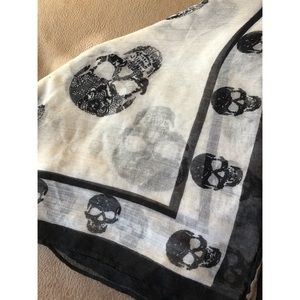 Skull Print Infinity Scarf